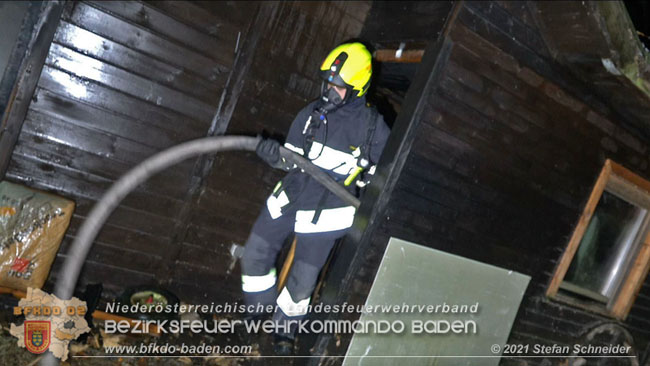 20210111 Brand einer Holzhtte im Waldgebiet Furth a.d.Triesting   Foto:  Stefan Schneider BFKDO Baden