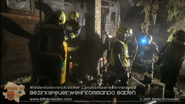 20210111 Brand einer Holzhtte im Waldgebiet Furth a.d.Triesting   Foto:  Stefan Schneider BFKDO Baden