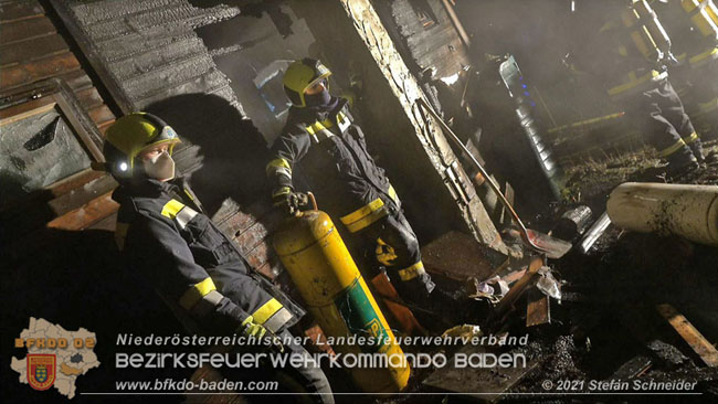 20210111 Brand einer Holzhtte im Waldgebiet Furth a.d.Triesting   Foto:  Stefan Schneider BFKDO Baden