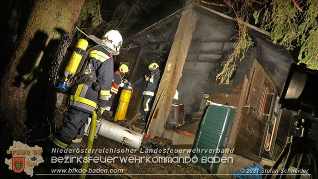 20210111 Brand einer Holzhtte im Waldgebiet Furth a.d.Triesting   Foto:  Stefan Schneider BFKDO Baden