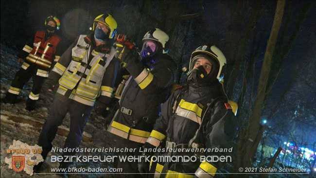 20210111 Brand einer Holzhtte im Waldgebiet Furth a.d.Triesting   Foto:  Stefan Schneider BFKDO Baden