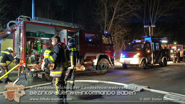 20210111 Brand einer Holzhtte im Waldgebiet Furth a.d.Triesting   Foto:  Stefan Schneider BFKDO Baden