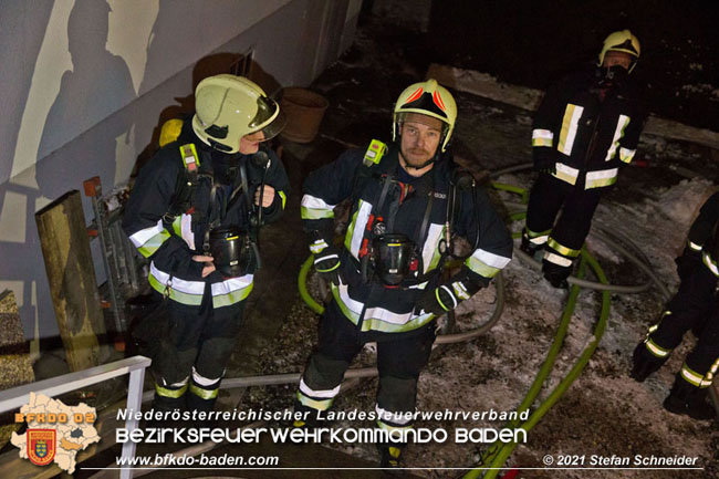 20210114 Brand in einer Traiskirchner Mansardenwohnung   Foto:  Stefan Schneider BFKDO Baden