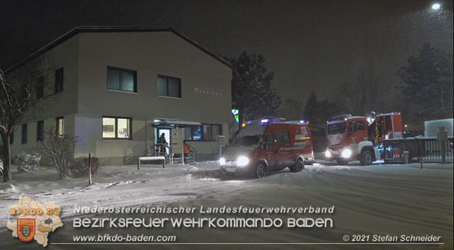 20210126 Totalsperre der A21 wegen hängengebliebener Lkws Foto: © Stefan Schneider BFKDO Baden 20210126 Totalsperre der A21 wegen hängengebliebener Lkws Foto: © Stefan Schneider BFKDO Baden