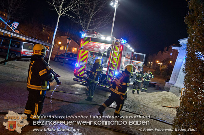 20210205 Vermeintliche Brandstiftung beim historischen Caf im Badener Kurpark  Foto:  Freiwillige Feuerwehr Baden-Stadt