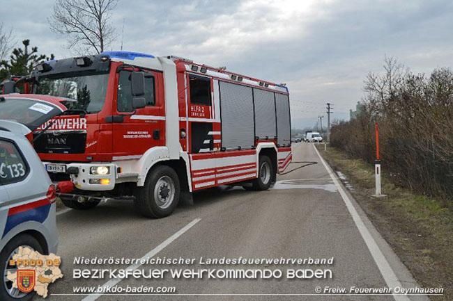 20210219 Verkehrsunfall auf der Umfahrung Oeynhausen   Foto:  Freiwillige Feuerwehr Oeynhausen