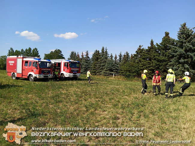 20210712 Bergung eines Mhdreschers in Leobersdorf   Foto:  Freiwillige Feuerwehr Leobersdorf