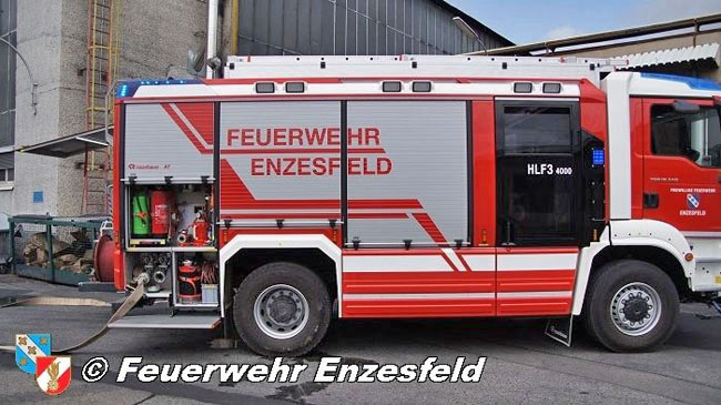 20210714 Dachstuhlbrand in Gewerbebetrieb  Foto: Freiwillige Feuerwehr Enzesfeld