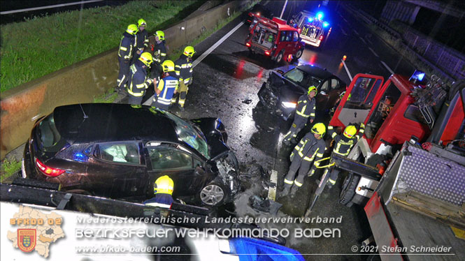 20210804 Geisterfahrerunfall auf der A2 bei Leobersdorf  Foto: © Stefan Schneider