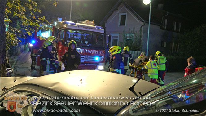 20210809 Verkehrsunfall bei der Ortseinfahrt Tribuswinkel  Foto:  Stefan Schneider