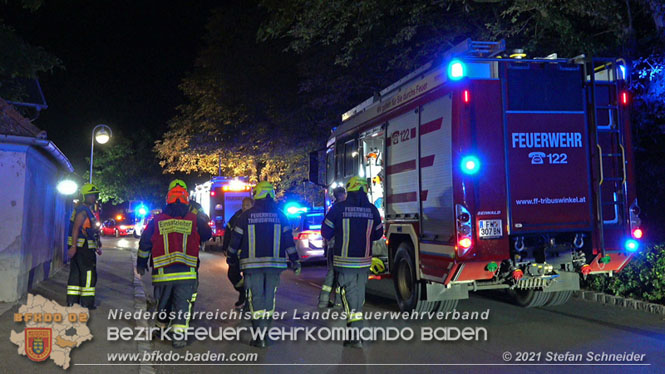 20210809 Verkehrsunfall bei der Ortseinfahrt Tribuswinkel  Foto:  Stefan Schneider