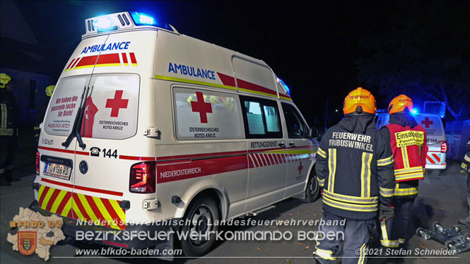 20210809 Verkehrsunfall bei der Ortseinfahrt Tribuswinkel  Foto:  Stefan Schneider