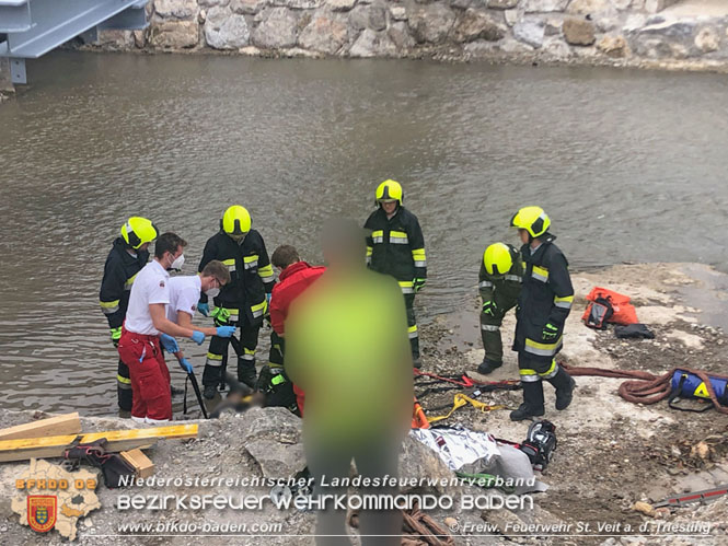 20210819 Arbeitsunfall bei neuer Triestingbrücke in St.Veit/Triesting Foto: © Johannes Weinbauer FF St.Veit/Triesting 20210819 Arbeitsunfall bei neuer Triestingbrücke in St.Veit/Triesting Foto: © Johannes Weinbauer FF St.Veit/Triesting