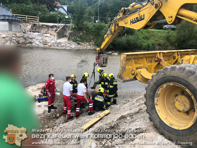 20210819 Arbeitsunfall bei neuer Triestingbrücke in St.Veit/Triesting Foto: © Johannes Weinbauer FF St.Veit/Triesting 20210819 Arbeitsunfall bei neuer Triestingbrücke in St.Veit/Triesting Foto: © Johannes Weinbauer FF St.Veit/Triesting