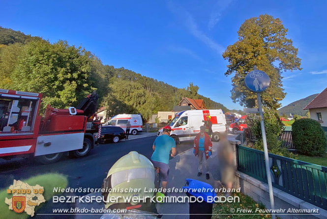 20210910 Schwerer Verkehrsunfall auf der B18 bei Altenmarkt/Thenneberg  Foto:  Freiwillige Feuerwehr Altenmarkt/Triesting