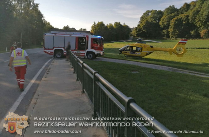 20210910 Schwerer Verkehrsunfall auf der B18 bei Altenmarkt/Thenneberg  Foto:  Freiwillige Feuerwehr Altenmarkt/Triesting