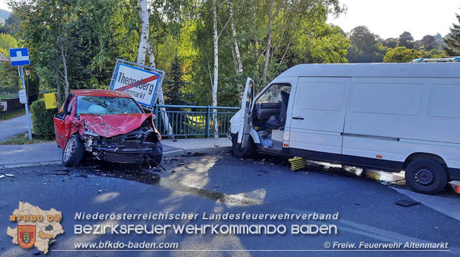 20210910 Schwerer Verkehrsunfall auf der B18 bei Altenmarkt/Thenneberg  Foto:  Freiwillige Feuerwehr Altenmarkt/Triesting