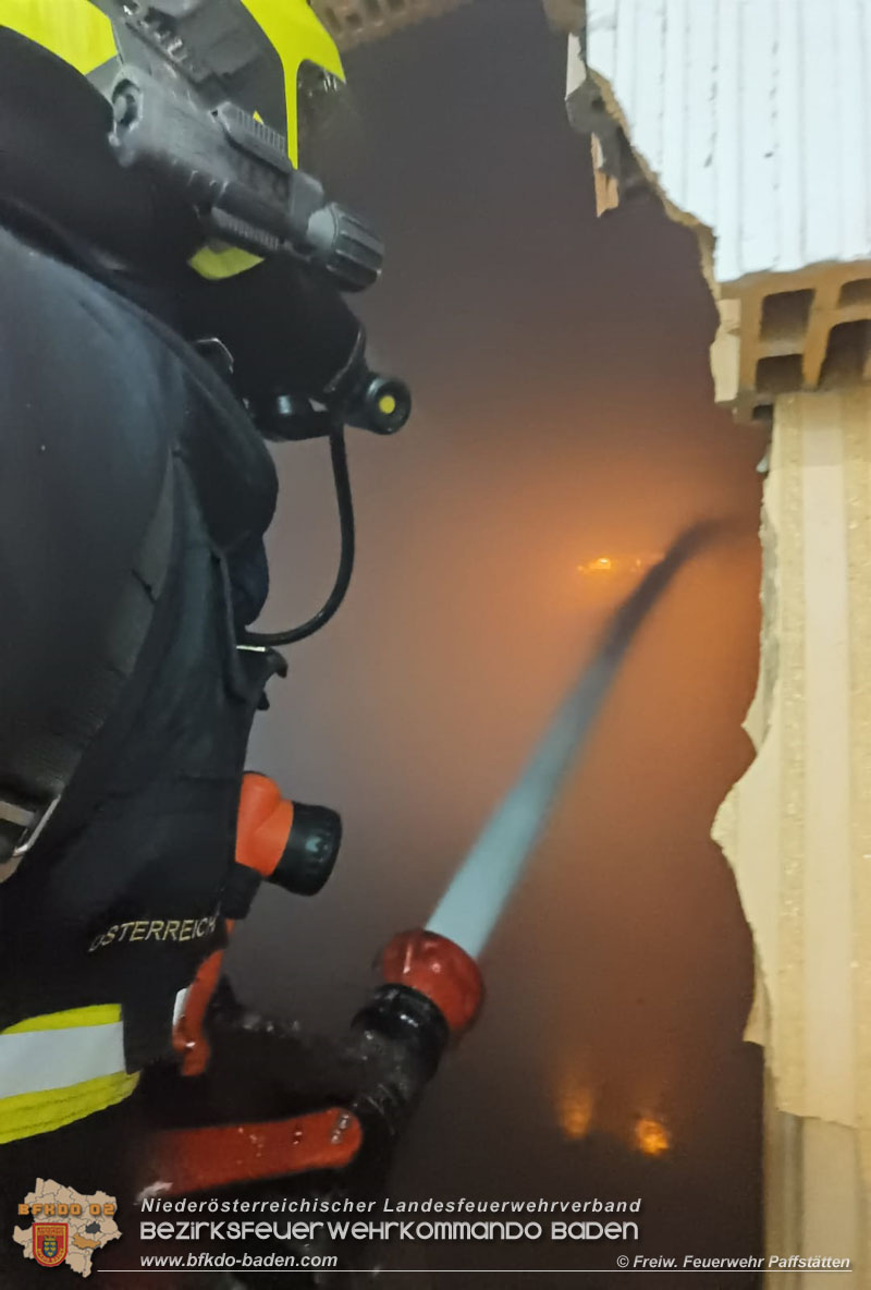 20210921 B4 Großbrand im Gewerbepark Traiskirchen 20210921 B4 Großbrand im Gewerbepark Traiskirchen