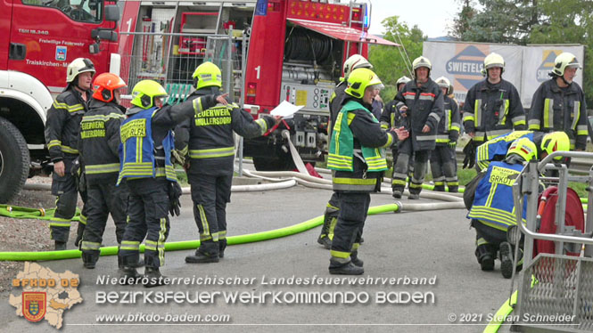 20210921 B4 Großbrand im Gewerbepark Traiskirchen 20210921 B4 Großbrand im Gewerbepark Traiskirchen