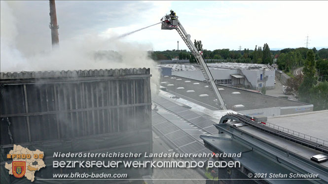20210921 B4 Großbrand im Gewerbepark Traiskirchen 20210921 B4 Großbrand im Gewerbepark Traiskirchen