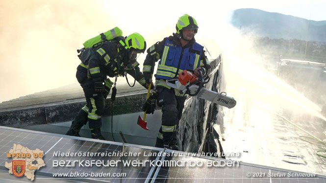 20210921 B4 Großbrand im Gewerbepark Traiskirchen 20210921 B4 Großbrand im Gewerbepark Traiskirchen