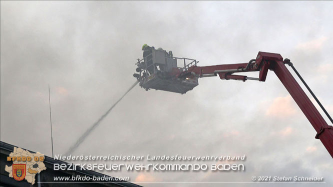 20210921 B4 Grobrand im Gewerbepark Traiskirchen