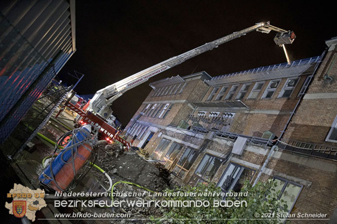 20210921 B4 Großbrand im Gewerbepark Traiskirchen 20210921 B4 Großbrand im Gewerbepark Traiskirchen