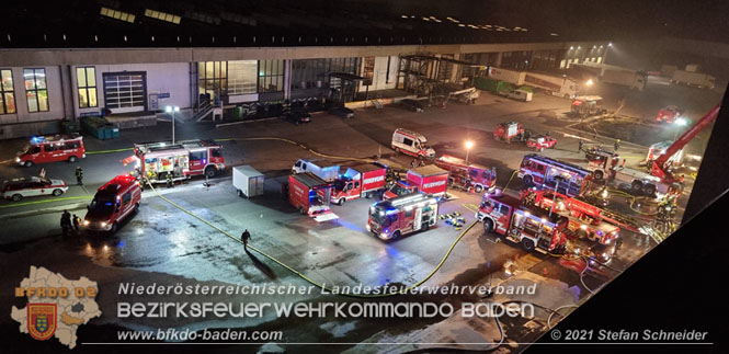 20210921 B4 Großbrand im Gewerbepark Traiskirchen 20210921 B4 Großbrand im Gewerbepark Traiskirchen