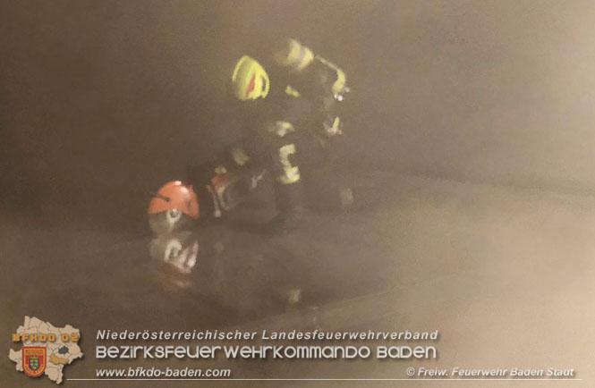 20210921 B4 Großbrand im Gewerbepark Traiskirchen 20210921 B4 Großbrand im Gewerbepark Traiskirchen