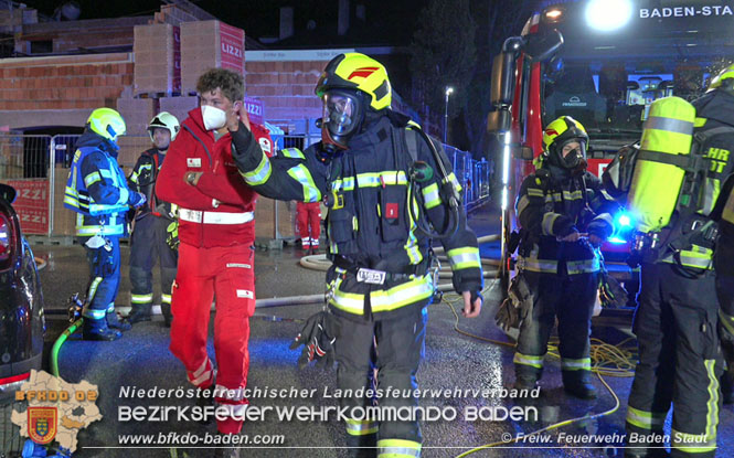 20211010 Nchtlicher Garagenbrand in Badener Innenstadt  Foto:  Freiwillige Feuerwehr Baden-Stadt