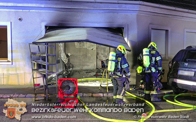 20211010 Nchtlicher Garagenbrand in Badener Innenstadt  Foto:  Freiwillige Feuerwehr Baden-Stadt