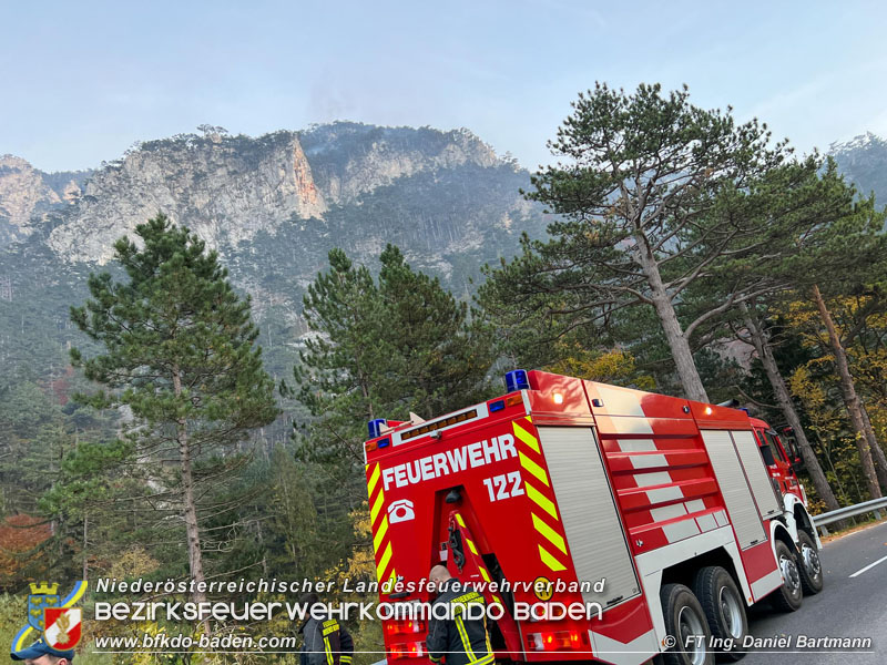 20211027 KHD Einsatz Waldbrand Hirschwang an der Rax Bezirk Neunkirchen  Foto: Ing. Daniel Bartmann