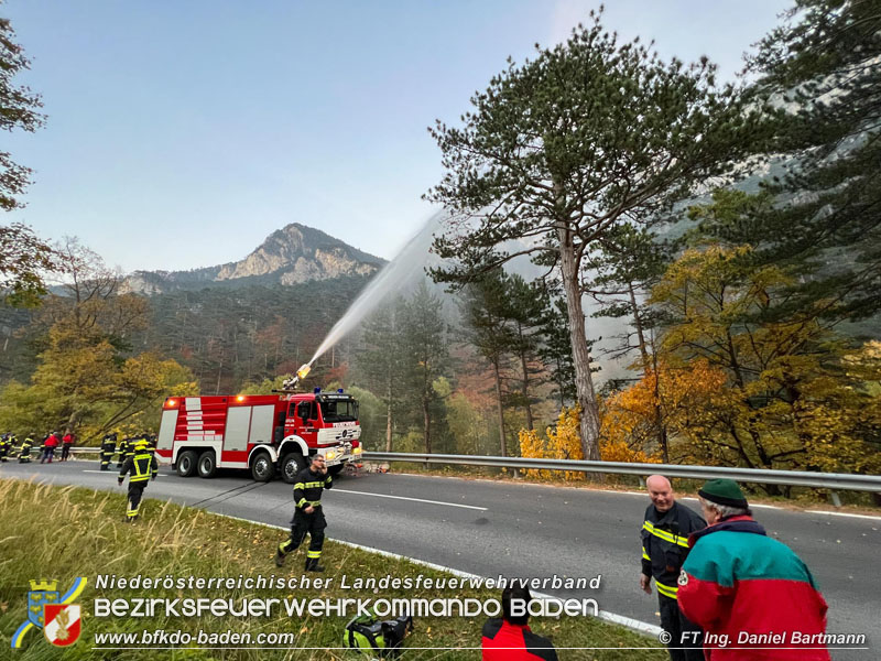 20211027 KHD Einsatz Waldbrand Hirschwang an der Rax Bezirk Neunkirchen  Foto: Ing. Daniel Bartmann