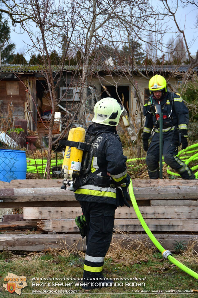 20211227 Wohnhausbrand in Traiskirchen Ortsteil Möllersdorf  Foto: Anton Judt FF Traiskirchen-Stadt