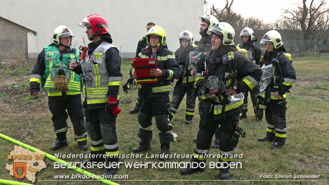 20211227 Wohnhausbrand in Traiskirchen Ortsteil Möllersdorf  Foto: Stefan Schneider BFKDO Baden