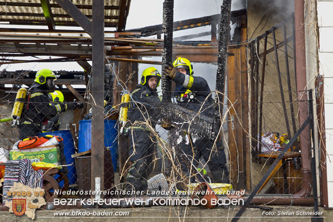 20211227 Wohnhausbrand in Traiskirchen Ortsteil Möllersdorf Foto: Stefan Schneider BFKDO Baden