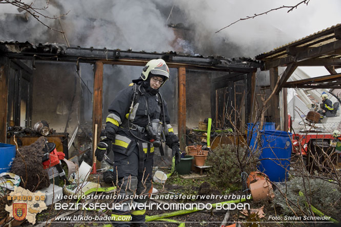 20211227 Wohnhausbrand in Traiskirchen Ortsteil Möllersdorf Foto: Stefan Schneider BFKDO Baden