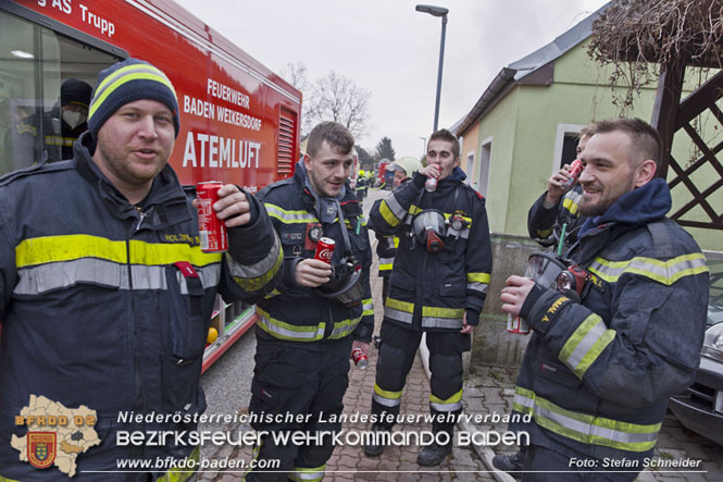 20211227 Wohnhausbrand in Traiskirchen Ortsteil Möllersdorf  Foto: Stefan Schneider BFKDO Baden