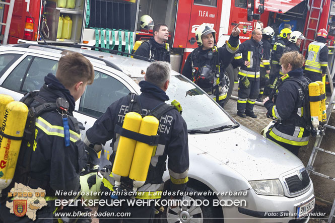 20211227 Wohnhausbrand in Traiskirchen Ortsteil Möllersdorf  Foto: Stefan Schneider BFKDO Baden