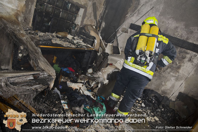 20211227 Wohnhausbrand in Traiskirchen Ortsteil Möllersdorf Foto: Stefan Schneider BFKDO Baden