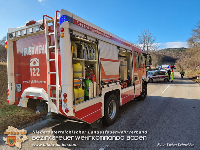 20220118 Spektakulärer Verkehrsunfall auf der L4010 bei Pfaffstätten  Foto: Stefan Schneider