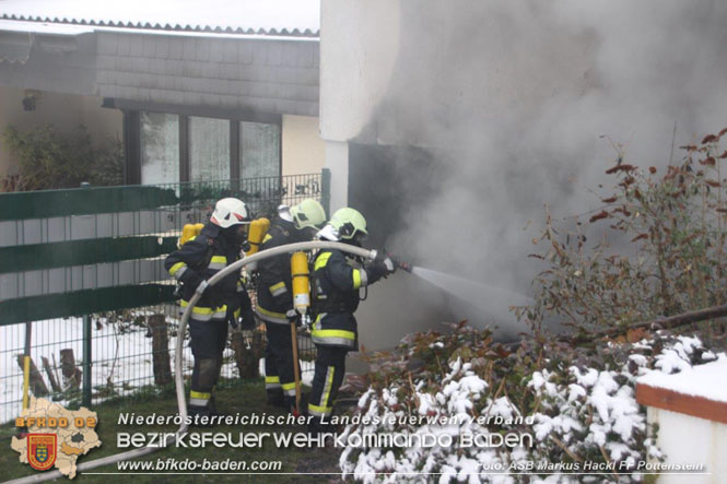 20220124 Wohnhausbrand in Berndorf - 3 Feuerwehren standen im Lscheinsatz   Foto: ASB Markus Hackl FF Pottenstein