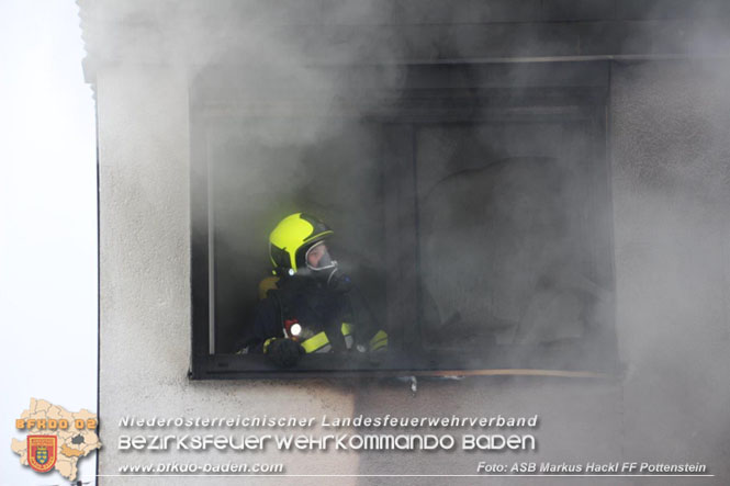 20220124 Wohnhausbrand in Berndorf - 3 Feuerwehren standen im Lscheinsatz   Foto: ASB Markus Hackl FF Pottenstein