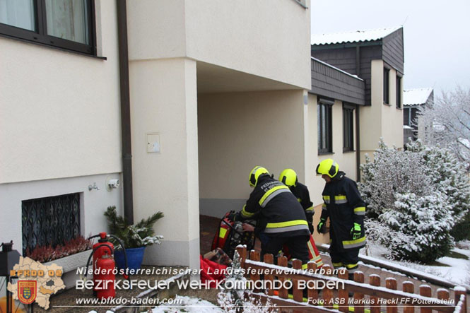 20220124 Wohnhausbrand in Berndorf - 3 Feuerwehren standen im Lscheinsatz   Foto: ASB Markus Hackl FF Pottenstein