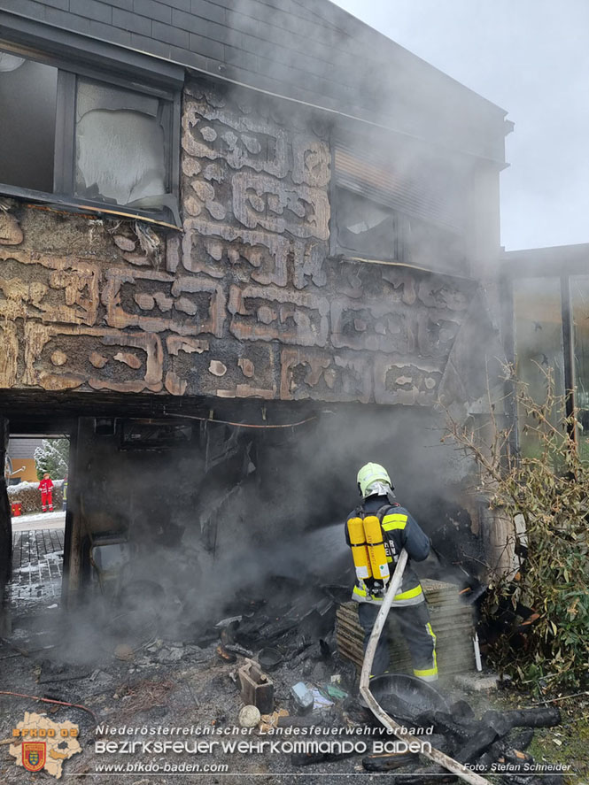20220124 Wohnhausbrand in Berndorf - 3 Feuerwehren standen im Lscheinsatz   Foto: Stefan Schneider BFK Baden