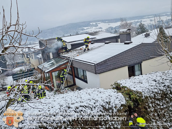 20220124 Wohnhausbrand in Berndorf - 3 Feuerwehren standen im Lscheinsatz   Foto: Stefan Schneider BFK Baden