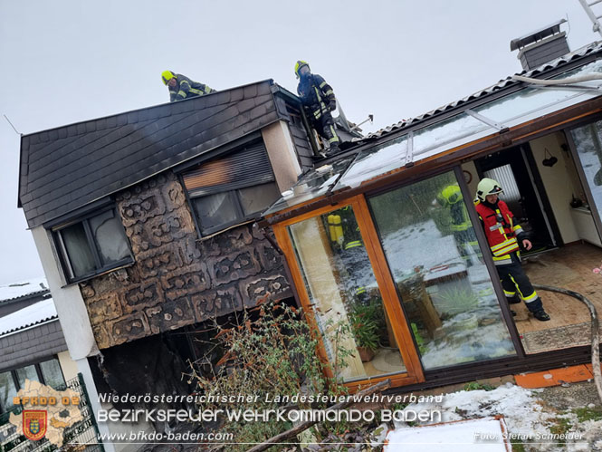 20220124 Wohnhausbrand in Berndorf - 3 Feuerwehren standen im Lscheinsatz   Foto: Stefan Schneider BFK Baden