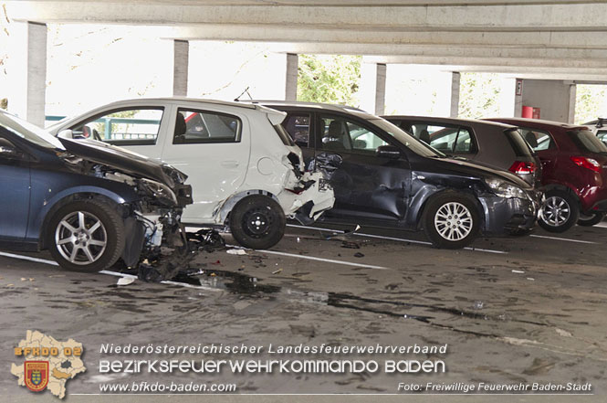 20220317 Auto Billard im Parkdeck R&ouml;mertherme Baden  Foto: Freiwillige Feuerwehr Baden-Stadt
