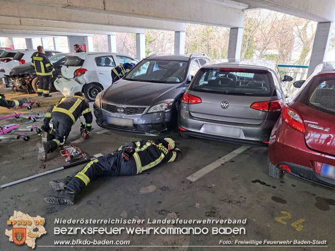20220317 Auto Billard im Parkdeck R&ouml;mertherme Baden  Foto: Freiwillige Feuerwehr Baden-Stadt