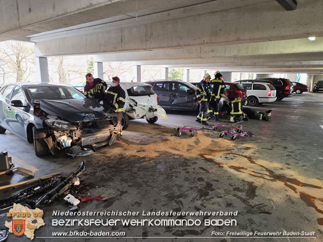 20220317 Auto Billard im Parkdeck R&ouml;mertherme Baden  Foto: Freiwillige Feuerwehr Baden-Stadt
